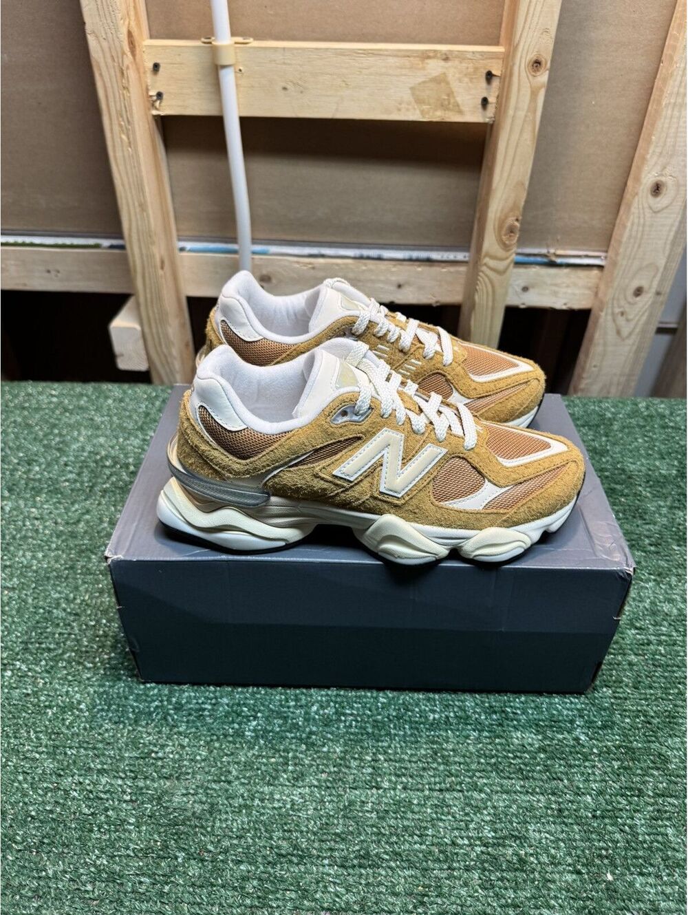 New Balance 9060 Great Plains Multiple Sizes - Picture 9 of 9